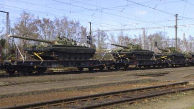 Les blindés tchèques arrivent en Ukraine