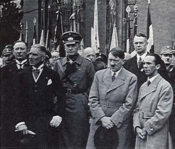 Von Papen, Hitler and Goebbels